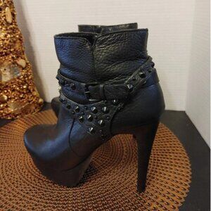 Heeled Booties Size 9